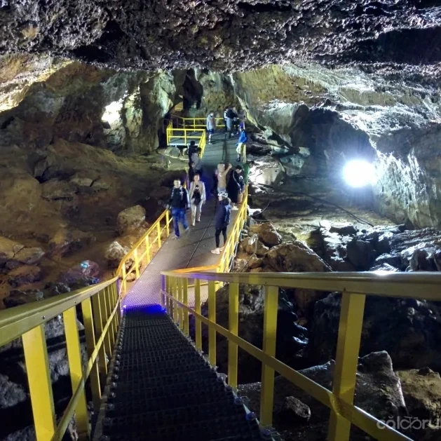 Parapetti in vetroresina PRFV Saimex nella grotta di Ialomița, Romania